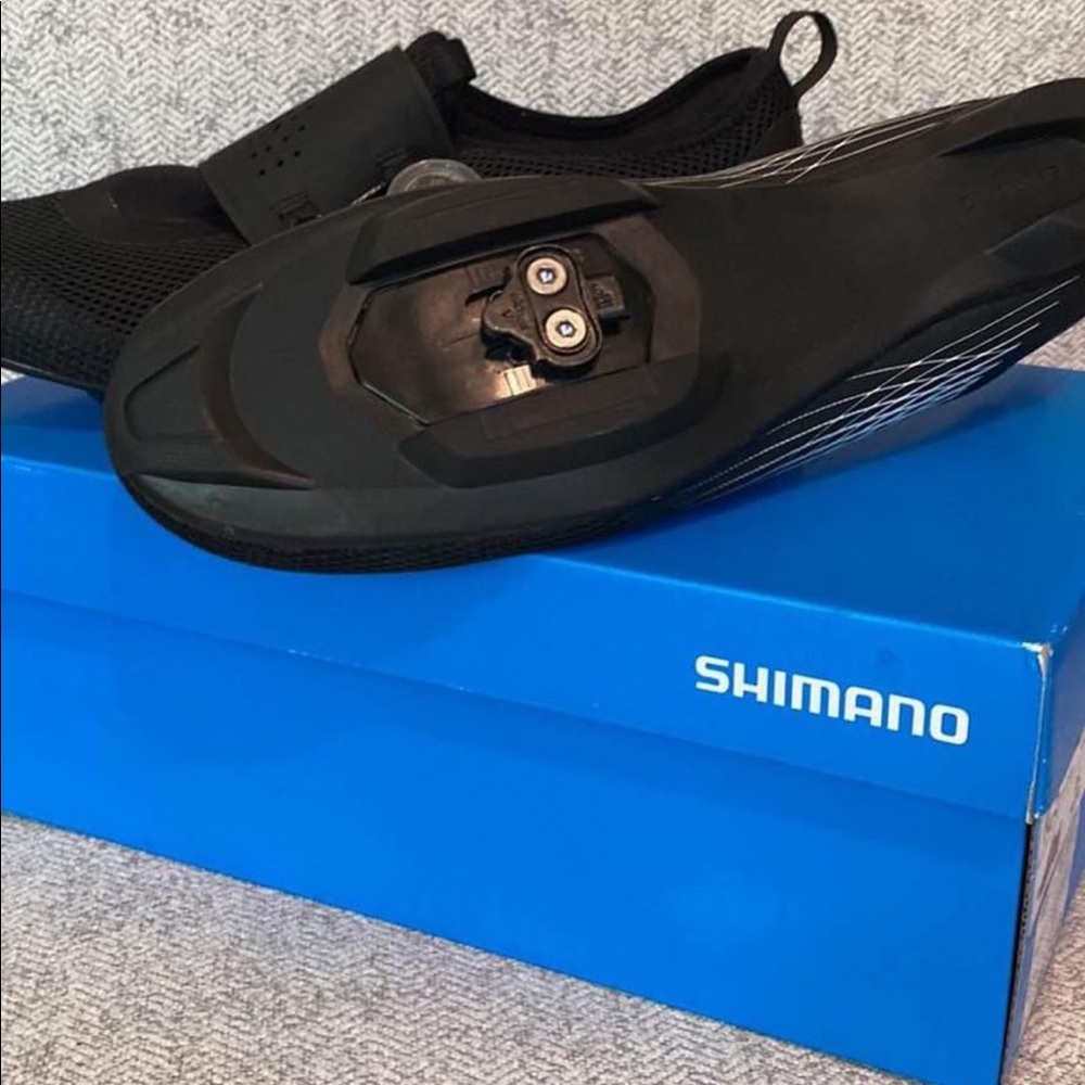 EUC Shimano IC5 Indoor Cycling Shoes